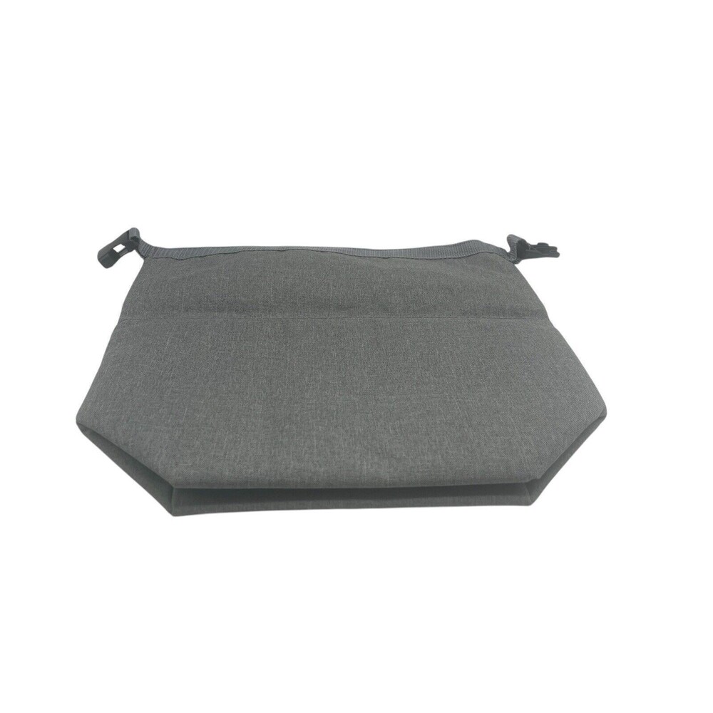 Genuine Disney's All-Star Resort Grey w/ Black Logo Travel Cooler Bag - Picture 3 of 12
